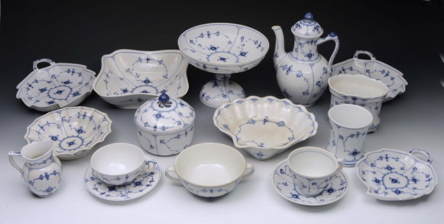 Appraisal: A LARGE COLLECTION OF ROYAL COPENHAGEN HALF LACE PATTERN DINNER