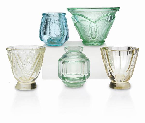 Appraisal: Five Daum Nancy clear and colored glass vases - three