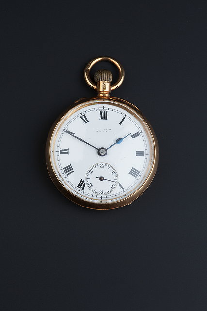 Appraisal: AN CT GOLD OPEN FACE FOB WATCH the circular white