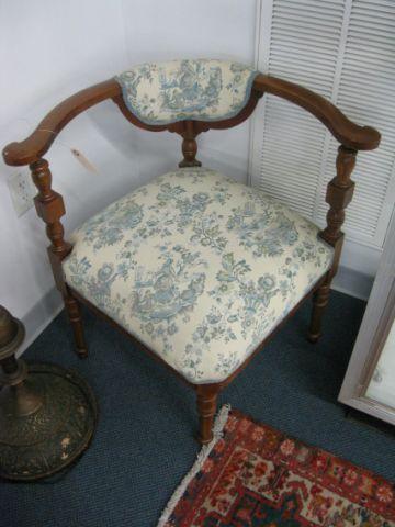 Appraisal: Victorian Corner Chair