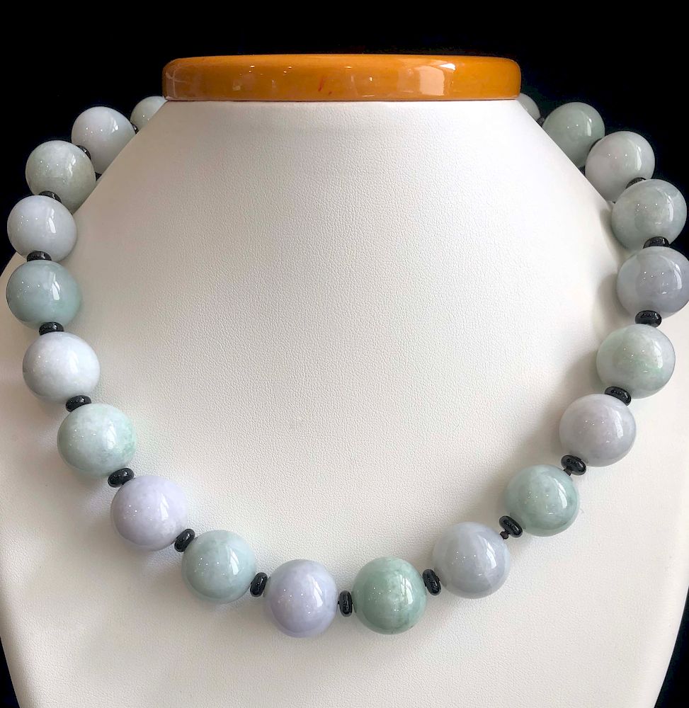 Appraisal: mm Light Lavender and Green Jade Bead Necklace Exclusive on