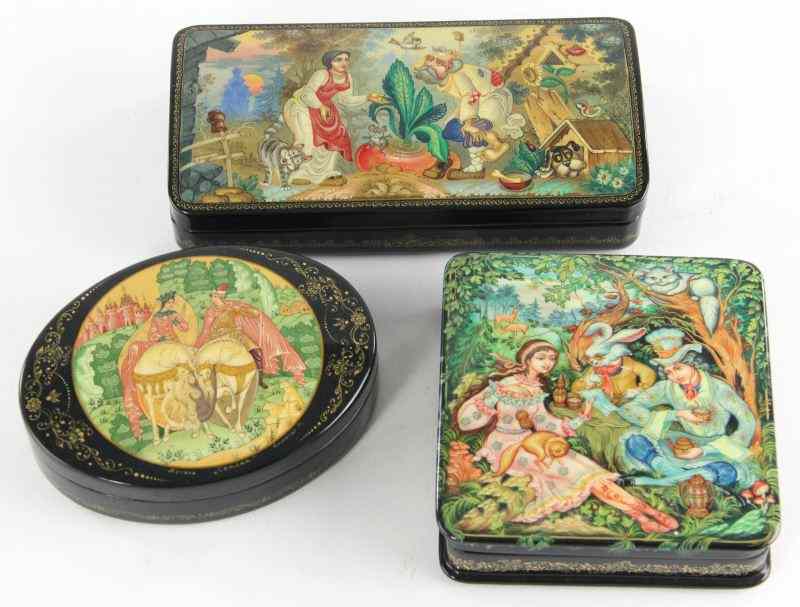 Appraisal: Three Russian Lacquered Boxesthe first of square form the lid