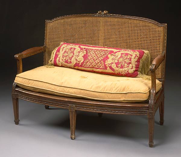 Appraisal: A Louis XVI walnut settee fourth quarter th century The