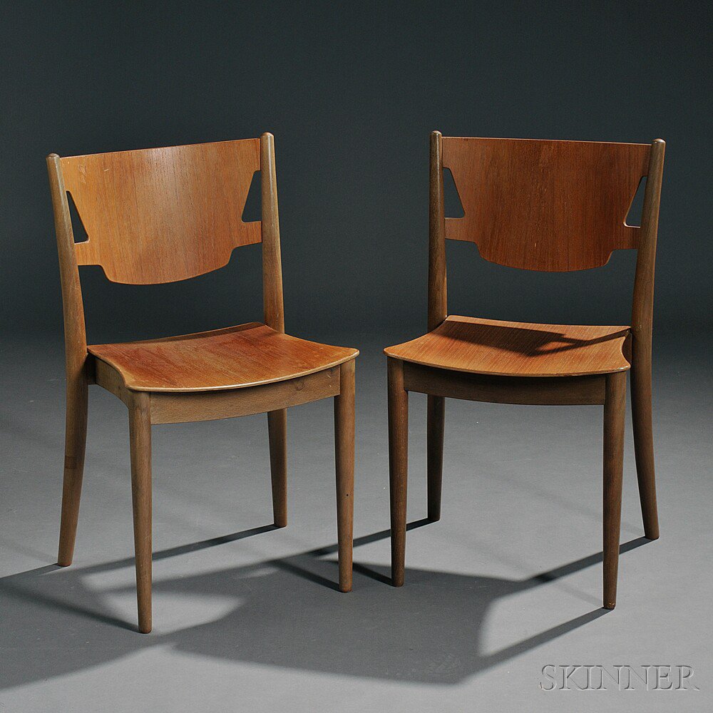 Appraisal: Pair of John Stuart Side Chairs Teak Curved back splat