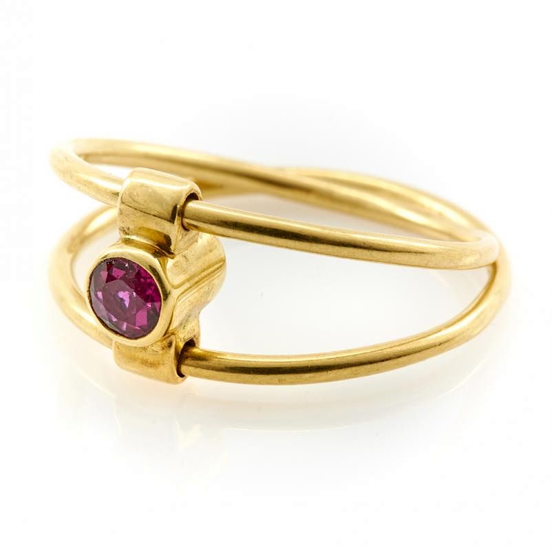 Appraisal: Tiffany Co k yellow gold ruby and diamond ring Tiffany