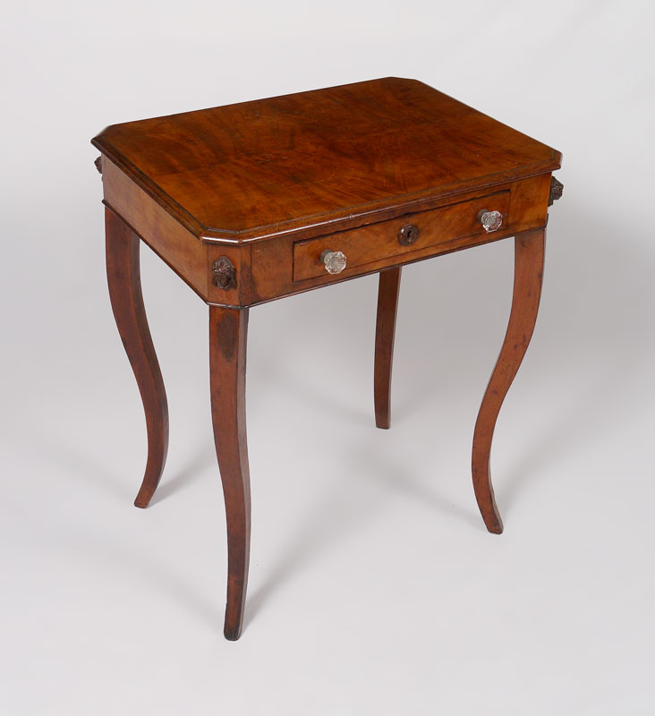 Appraisal: TH CENTURY WALNUT SEWING STAND Single compartmented drawer with glass