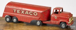 Appraisal: Texaco pressed steel tanker truck '' l