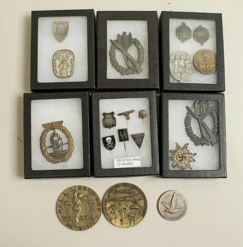 Appraisal: rd Reich Table Medals Insignia Tinnies Badges A Wehrmacht Assault