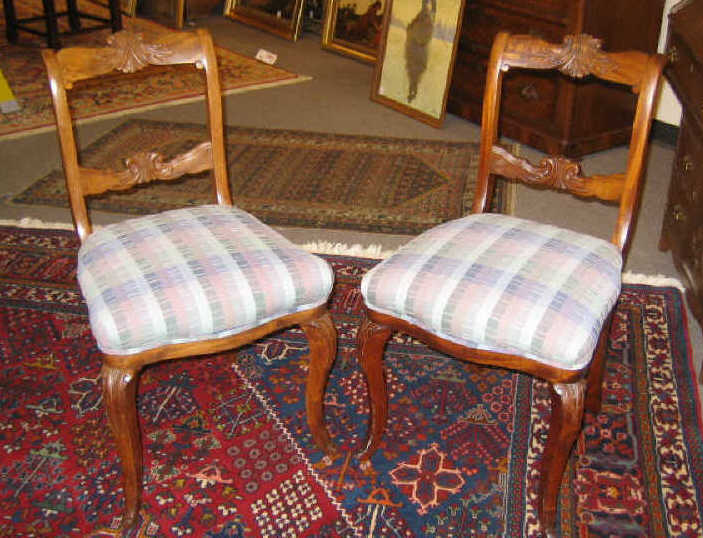 Appraisal: PAIR AMERICAN ROCOCO REVIVAL MAHOGANY SIDE CHAIRS Having two horizontal