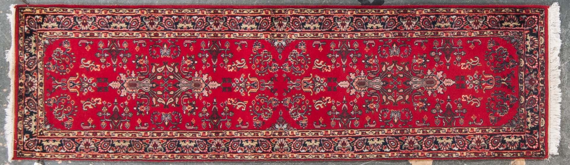 Appraisal: Indo-Sarouk runner approx x India circa Condition No apparent faults