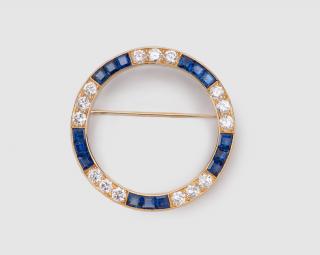 Appraisal: K Yellow Gold Diamond and Sapphire Circle Brooch K YELLOW