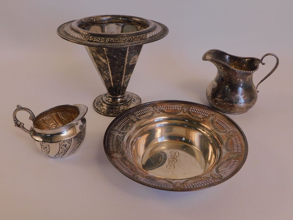 Appraisal: PIECES STERLING SILVER Lot sterling silver items in Whiting vase