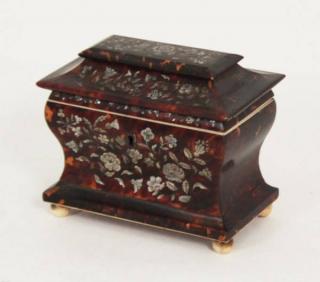 Appraisal: FINE TORTOISESHELL AND MOTHER OF PEARL TEA CADDY FINE TORTOISESHELL