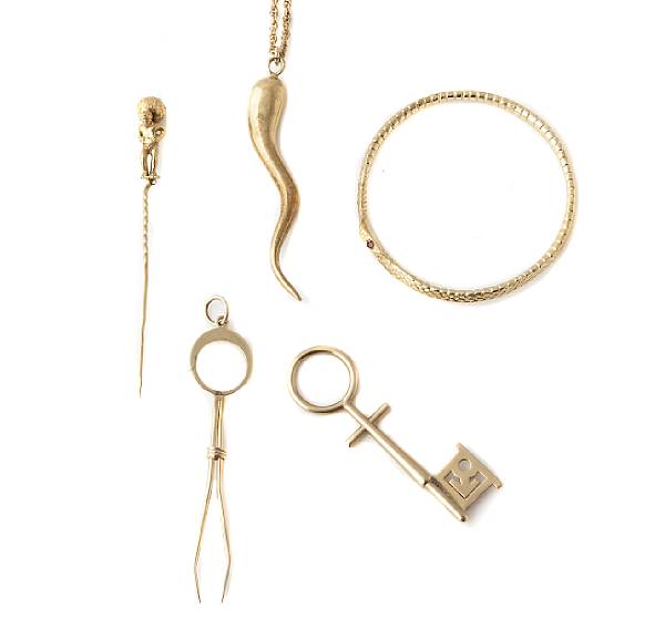 Appraisal: A collection of gold jewelry including an k gold snake