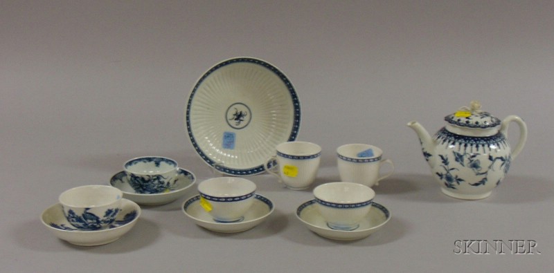 Appraisal: Twelve Pieces of Worcester Dr Wall Blue and White Decorated