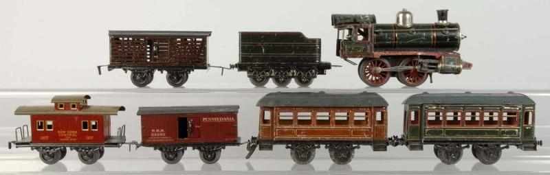 Appraisal: Lot of KBN Fandor Train Items Description German O-gauge Includes