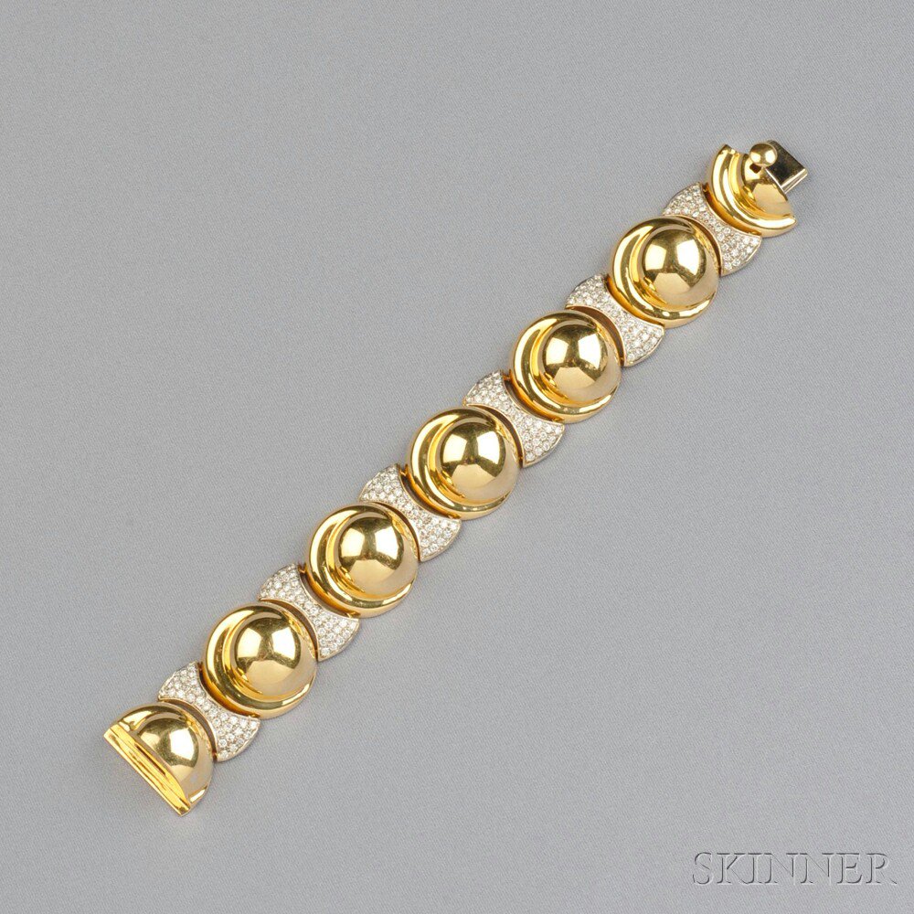 Appraisal: kt Gold and Diamond Bracelet of domed links joined by