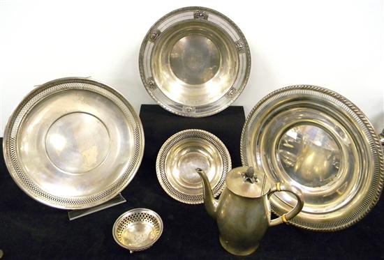 Appraisal: STERLING two plates three assorted sized bowls and a Bigelow