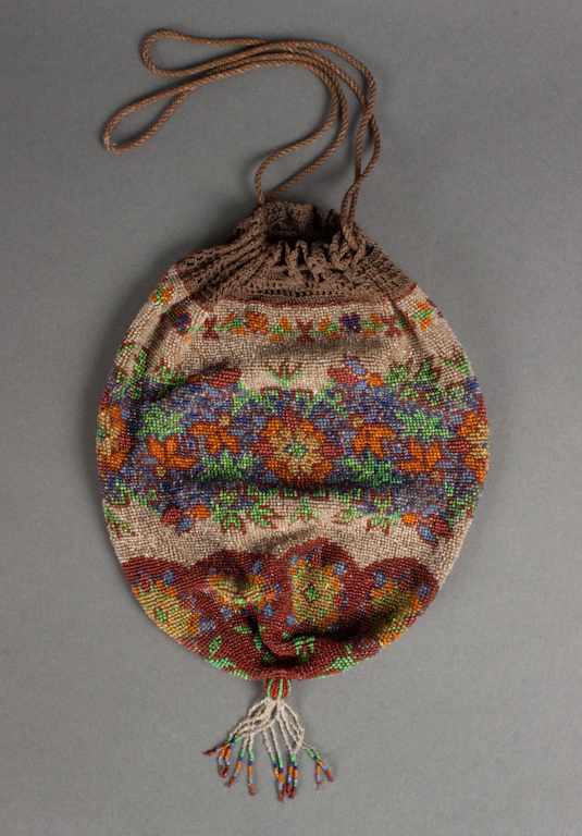 Appraisal: Victorian beaded floral motif handbag with beaded tassel decoration on