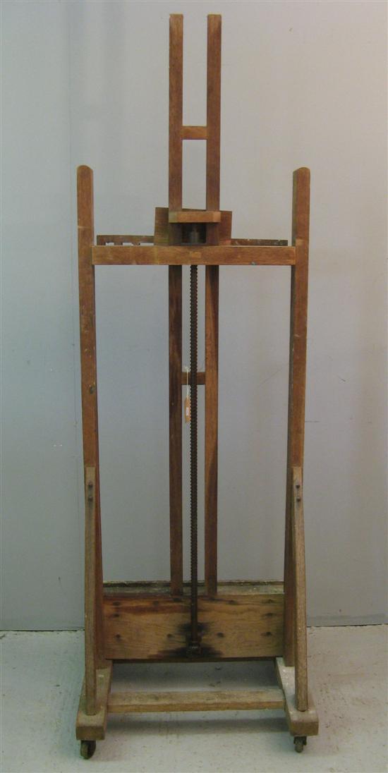 Appraisal: Late th century artist's wooden easel with extending wind up