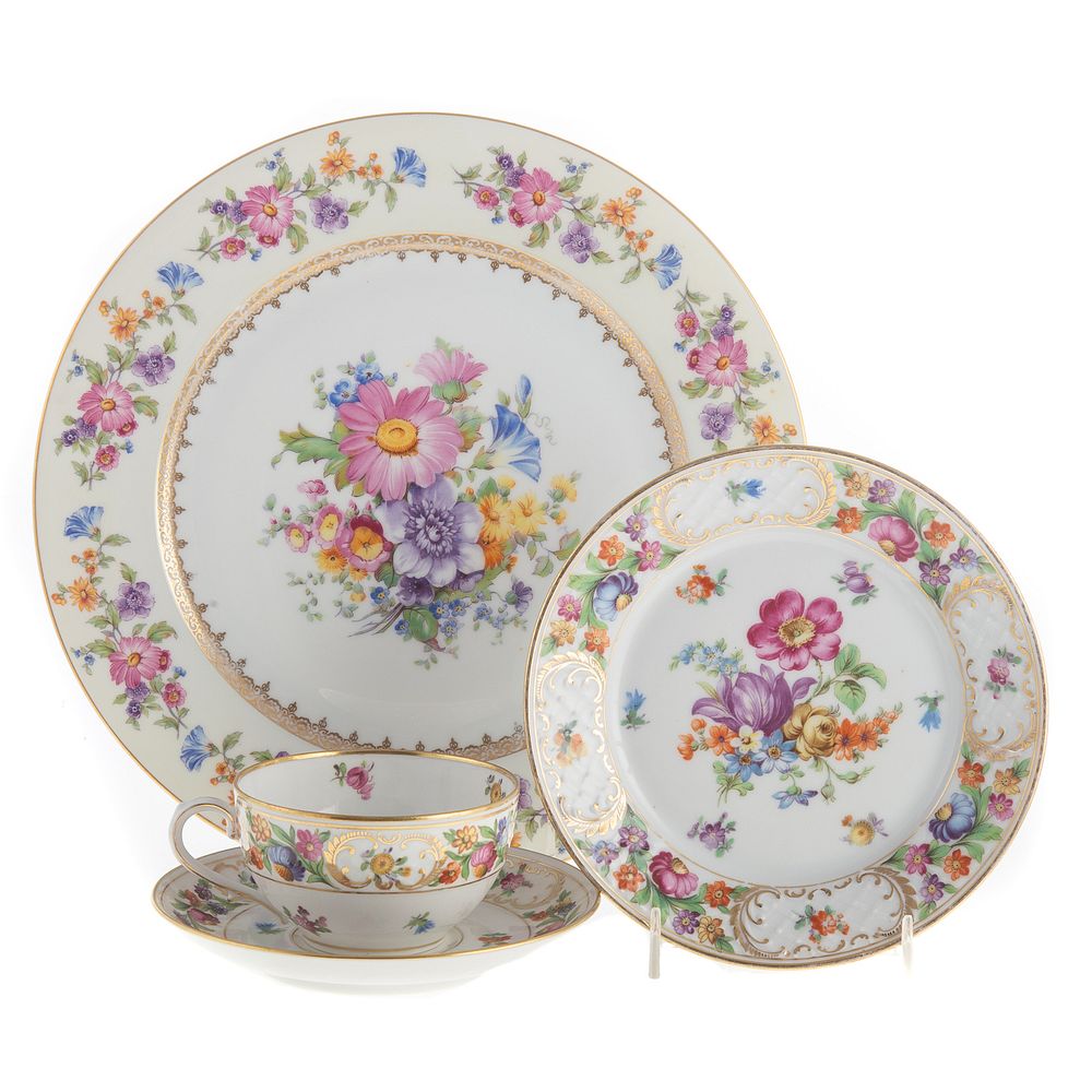 Appraisal: Assembled Set Dresden Flower China Dinnerware pieces including dinner plates