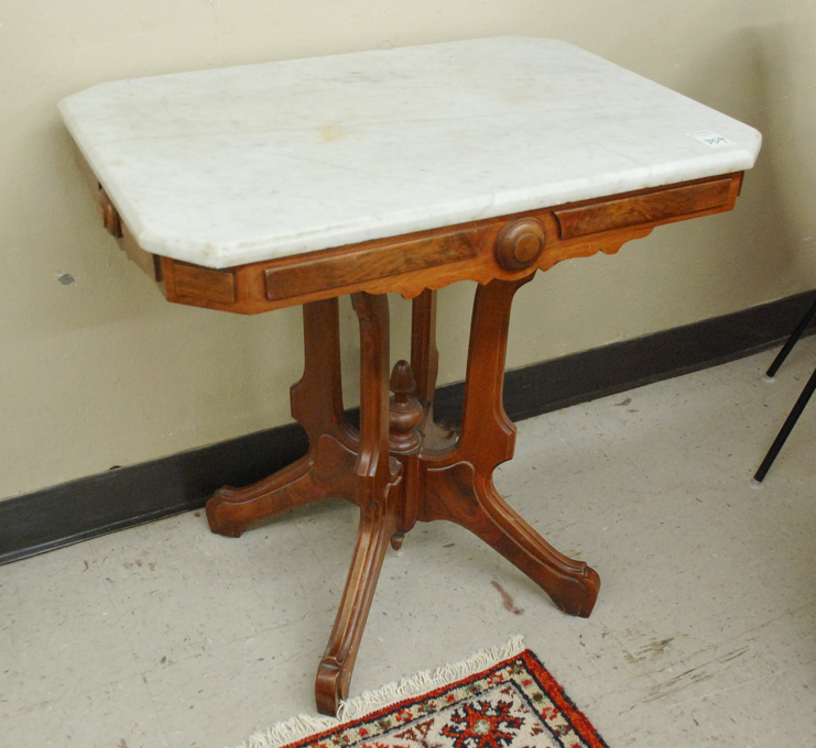 Appraisal: VICTORIAN MARBLE-TOP WALNUT LAMP TABLE American c the rectangular white