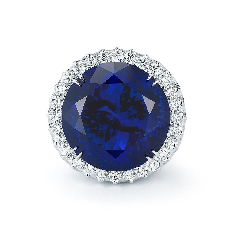 Appraisal: ROYAL TANZANITE RING ROYAL TANZANITE RING A regal crown of