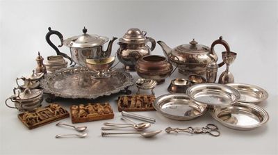 Appraisal: A mixed lot comprising silver items a George III silver