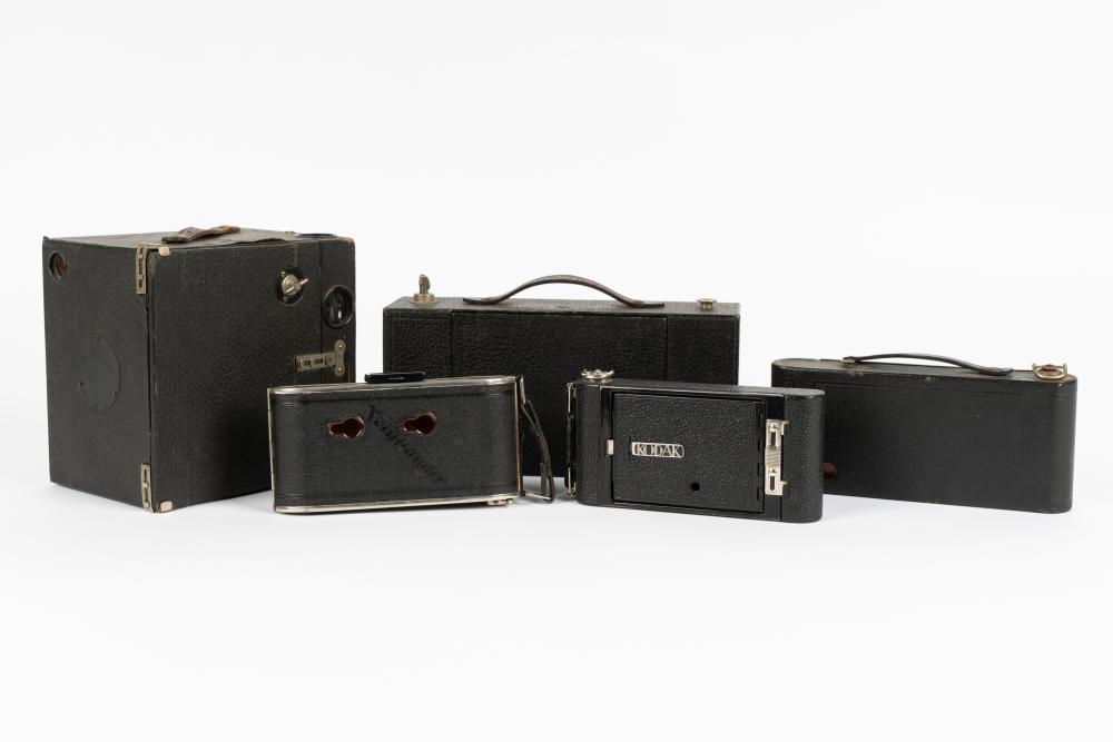 Appraisal: FIVE VINTAGE CAMERASKodak No A Voigtlander Bessa Kodak No A