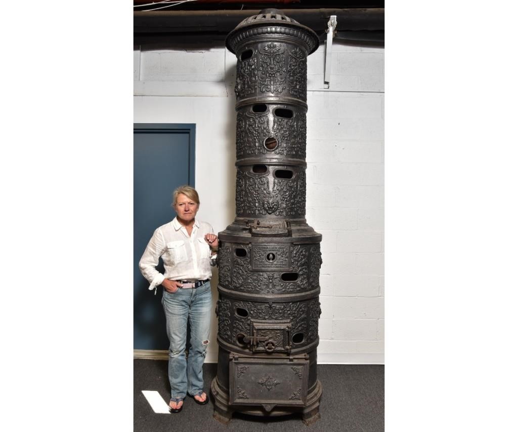 Appraisal: Massive German cast iron circulating furnace for German gymnasiums secondary