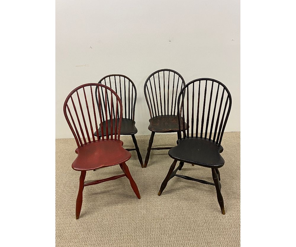 Appraisal: Four Bow Back Windsor Chairs Assembled set of four bow-back