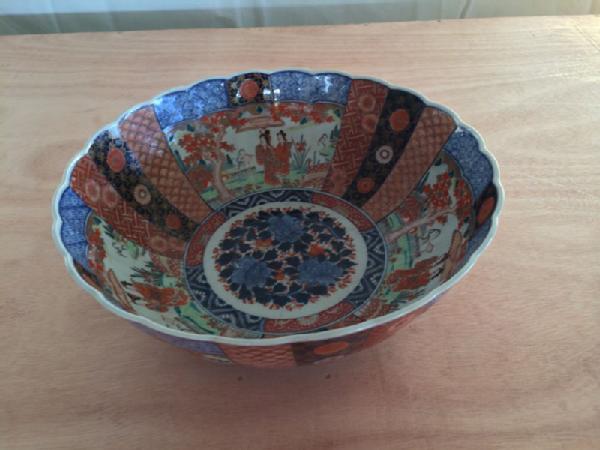 Appraisal: - th C Imari Punch Bowl th Century Imari punch