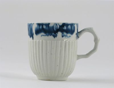 Appraisal: A Longton Hall blue and white coffee cup the lower