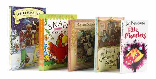 Appraisal: CHILDREN'S POP-UP A group of modern pop-up books for young