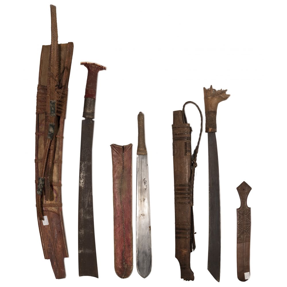 Appraisal: SOUTHEAST ASIAN AND AFRICAN WEAPON ASSORTMENT items including goluk style