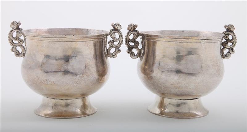 Appraisal: PAIR OF LATIN AMERICAN SILVER TWO-HANDLED CUPS Unmarked each shaped