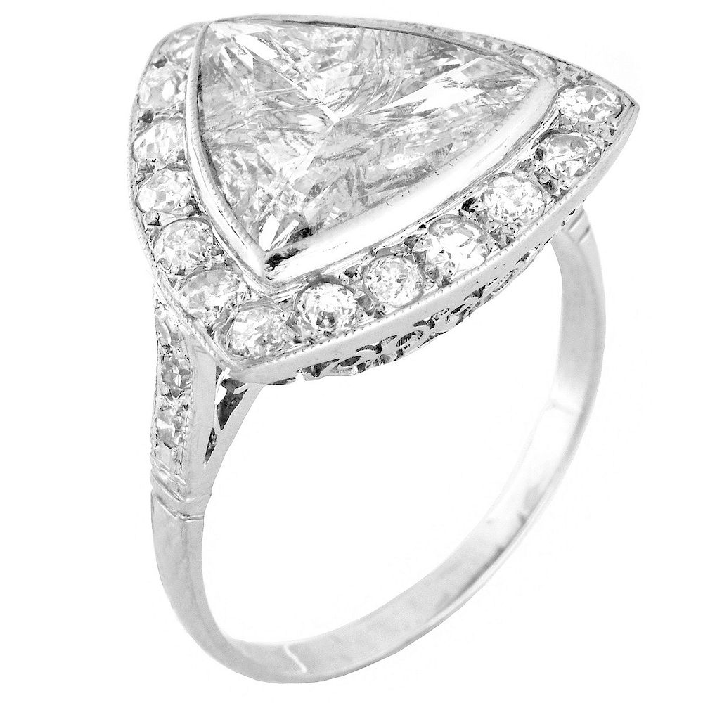 Appraisal: ct TW Diamond and Platinum Riing Approx Carat Trillion Cut