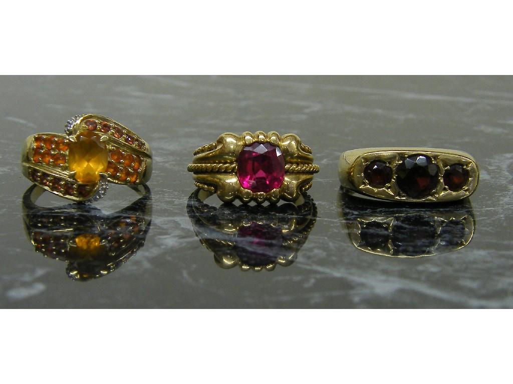 Appraisal: ct garnet three stone gentleman's ring gm ct topaz ring