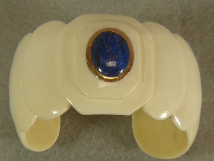 Appraisal: This item will only be shipped domestically Elephant ivory bangle