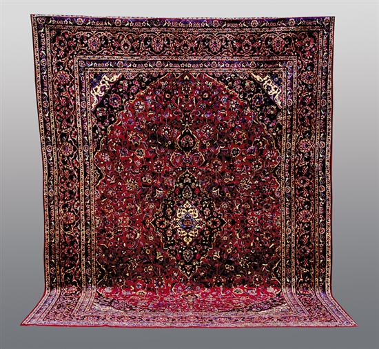 Appraisal: Persian Sultanabad carpet ' x '