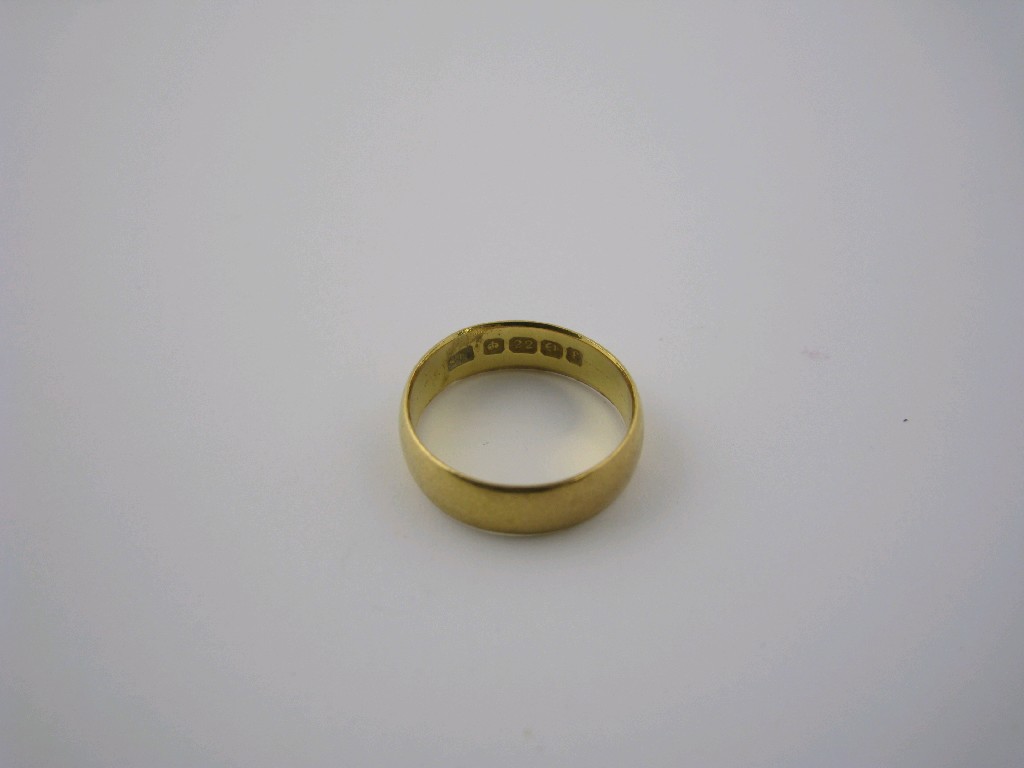 Appraisal: A ct gold Wedding Band approx gms