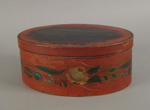 Appraisal: New England painted bentwood box ca the lid decorated with