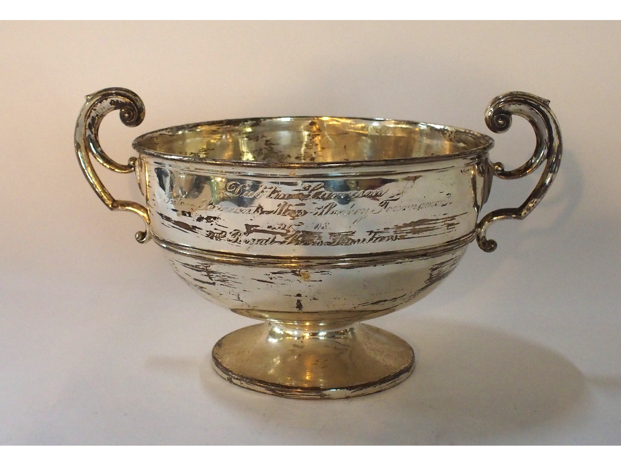 Appraisal: A silver trophy bowl Birmingham oz