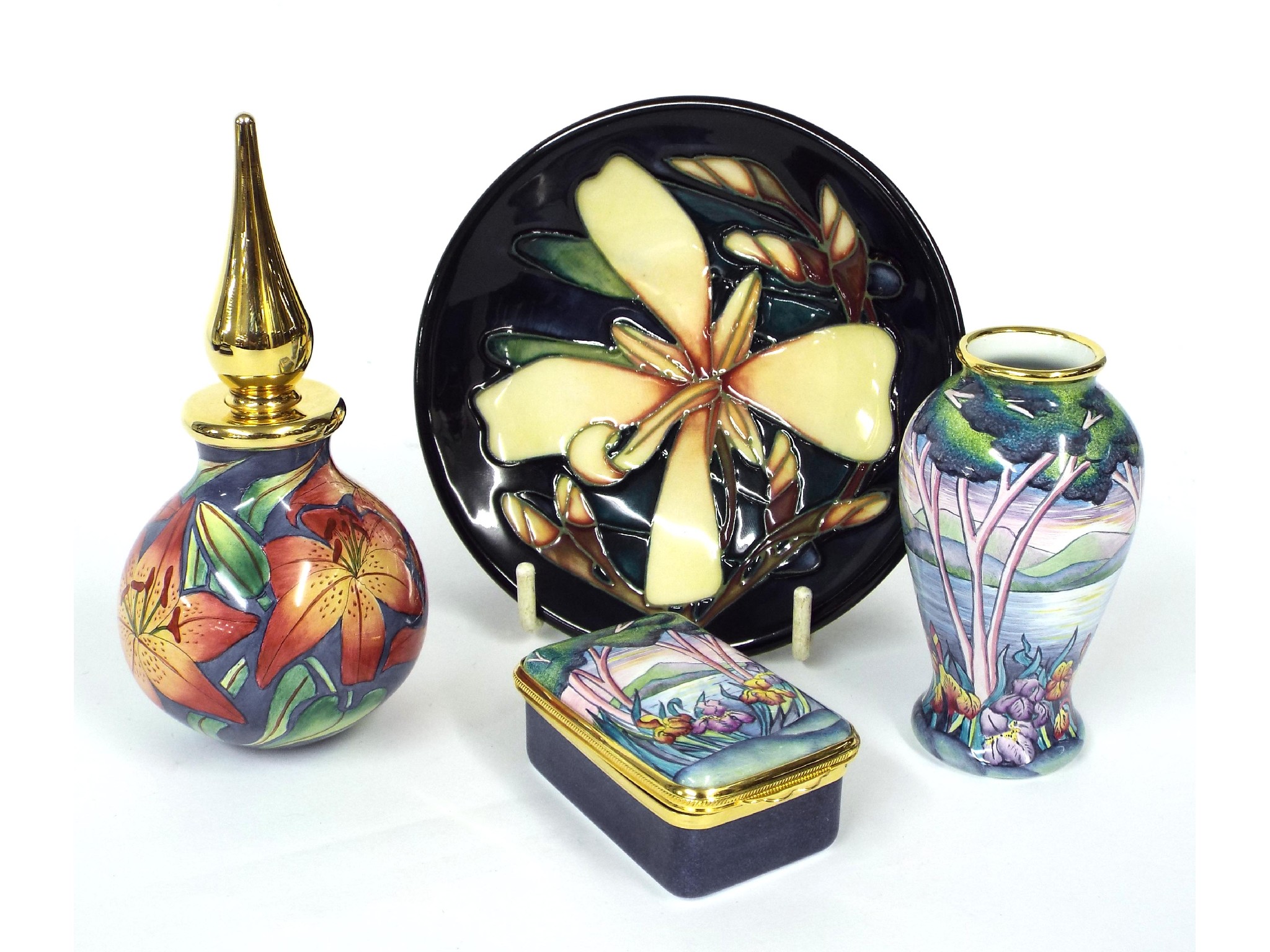 Appraisal: Modern Moorcroft - 'Panache' dish dated diameter box together with