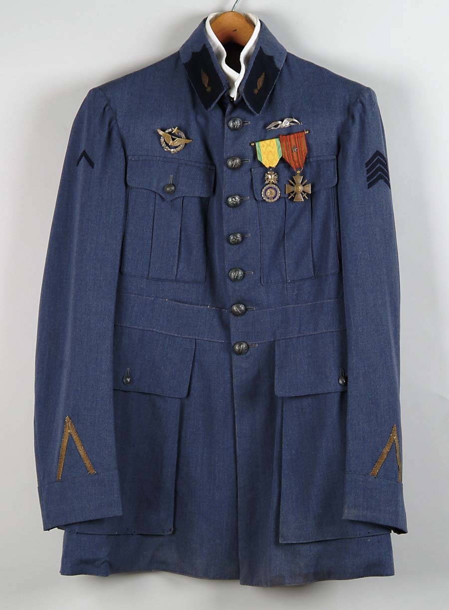 Appraisal: TAILORED SINGLE-BREASTED FRENCH PILOT S TUNIC Made of high quality