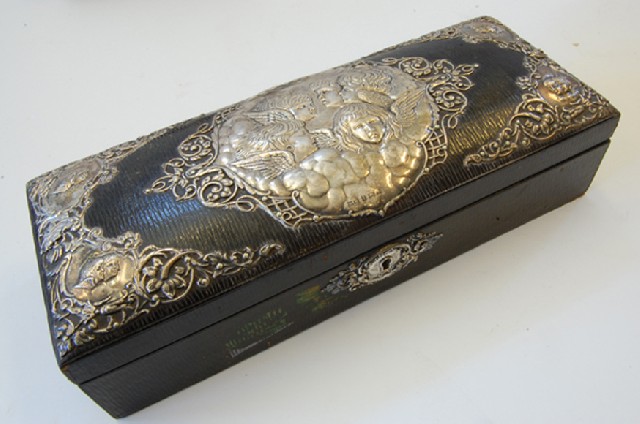 Appraisal: EDWARDIAN STERLING SILVER ANGEL PATTERN JEWLLERY BOX