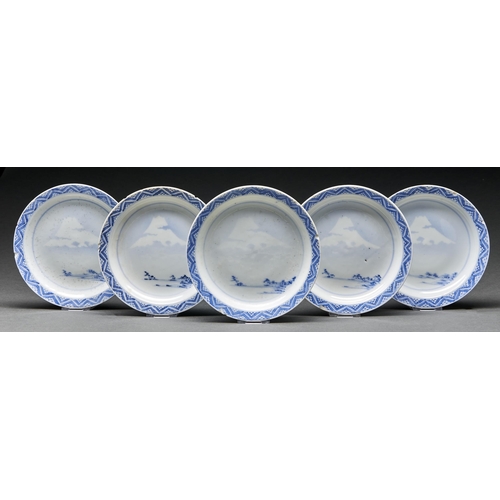 Appraisal: A set of five Japanese blue and white plates early