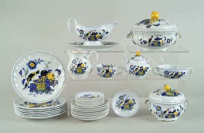 Appraisal: OUTSTANDING LARGE DINNER SERVICE OF COPELAND SPODE BLUE BIRD Blue