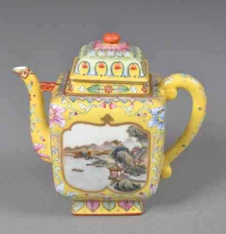 Appraisal: Chinese Famille Rose Porcelain Square TeapotFamille Rose porcelain square teapot