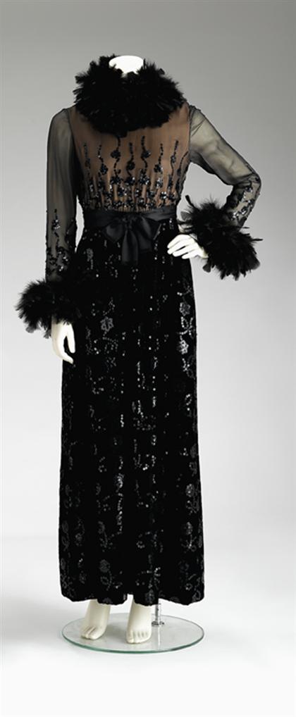 Appraisal: Oscar de la Renta feather and sequin gown s- s